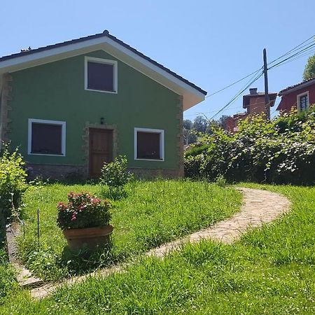 Apartamentos La Guertina Cangas de Onís Exterior photo